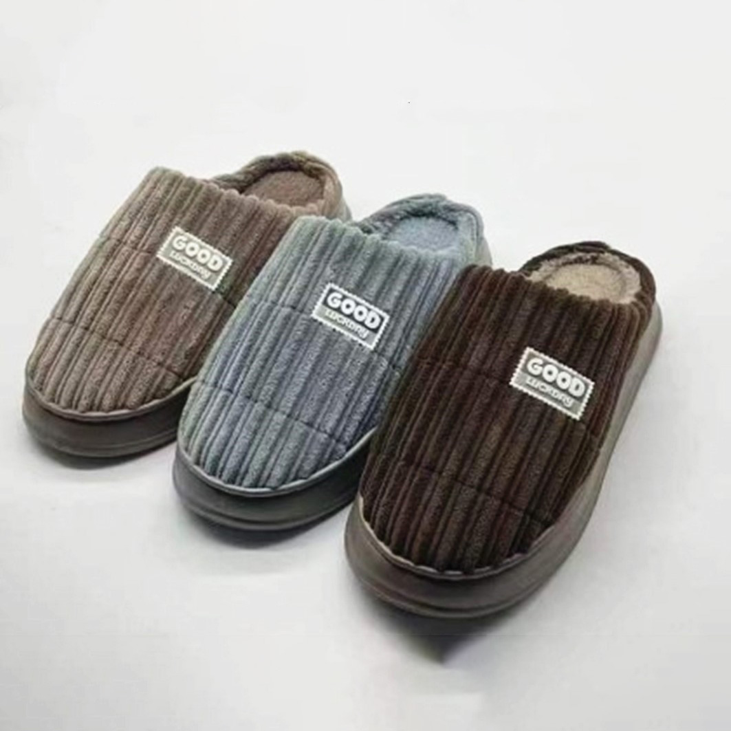 Pantufla con plataforma